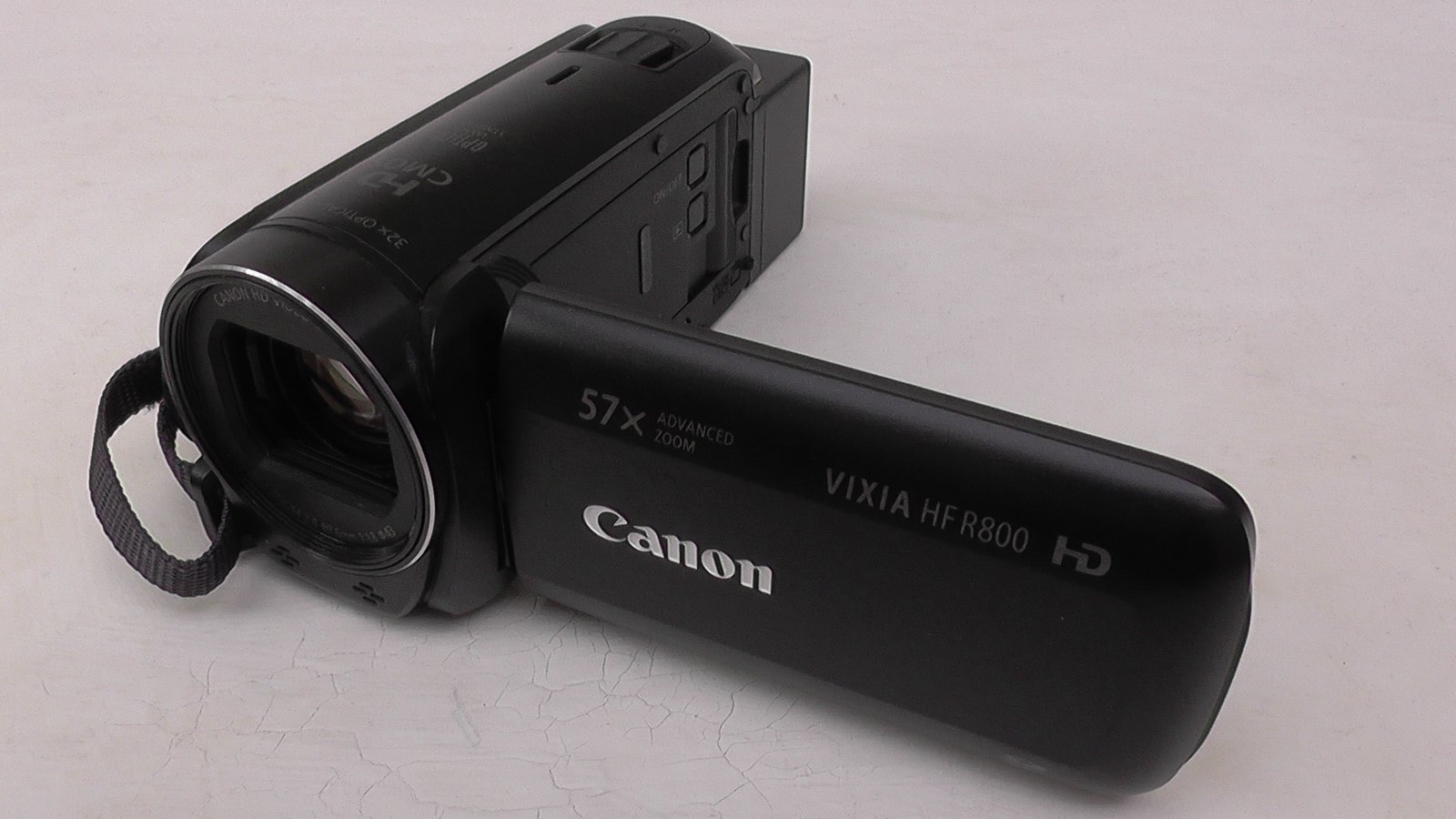 Filmadora canon hf-r800 de filmagem pequena e usada com grande poder a companheira ideal para o videomaker. - Imagem 5