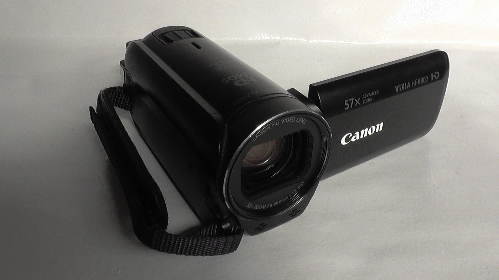 filmadora canon hf-r800 fidelidade de cor e durabilidade. uma marca de confiança no mercado. - Imagem 6