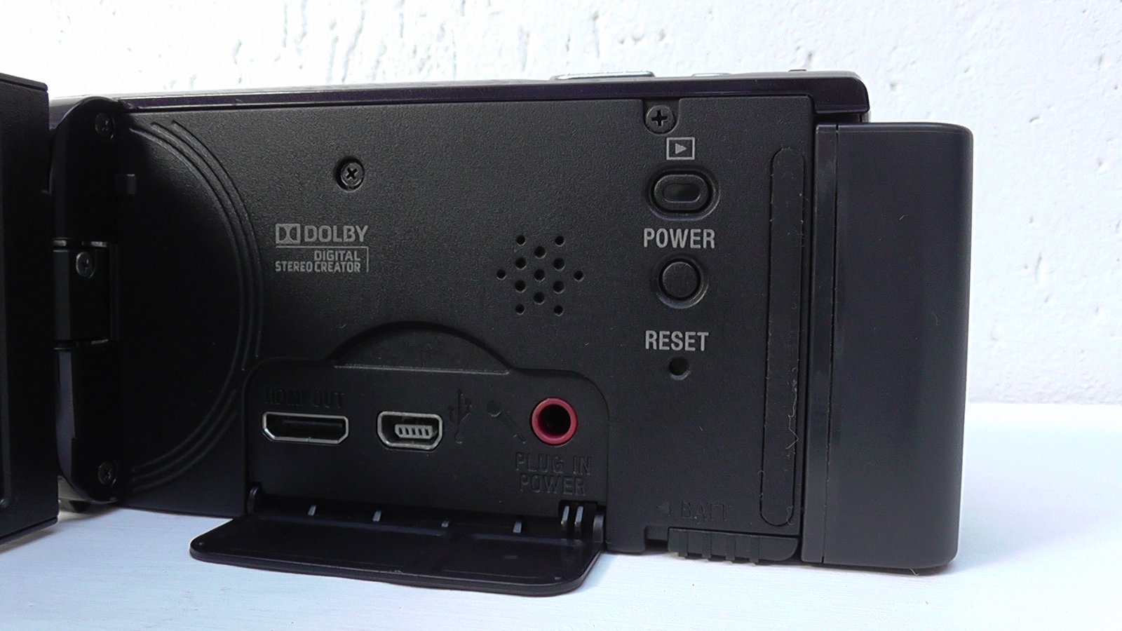 filmadora sony hdr-cx260 seminova com tela sensível ao toque para um controle mais rápido e intuitivo. - Imagem 4