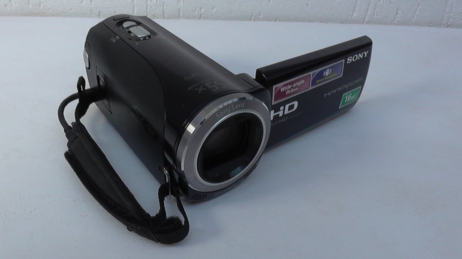 filmadora sony hdr-cx260 seminova com tela sensível ao toque para um controle mais rápido e intuitivo. - Imagem 3