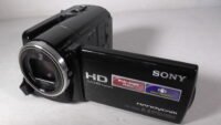 Filmadora sony hdr-xr260 e Câmera de vídeo usada para vídeos de culinária: capture detalhes deliciosos.