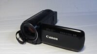 Filmadora canon hf-r800 semi profissional usada Oferta imperdível para quem busca equipamento top