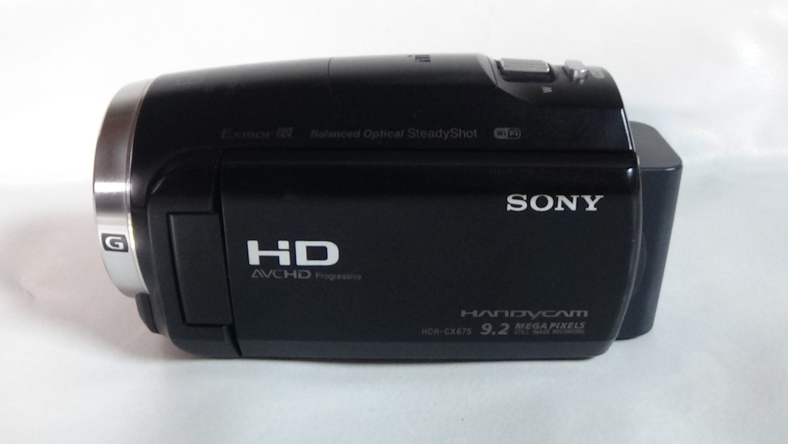 filmadora sony hdr-cx675 pequena no tamanho, grande na captura. discreta e eficiente - Imagem 4