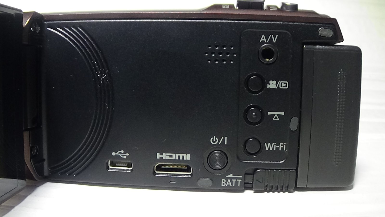 Filmadora panasonic hc-v550m para Live Igreja ideal para transmitir seus cultos com alta definição e estabilidade. - Imagem 5