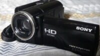 Filmadora sony hdr-xr160 com Entrada de Microfone Externo Melhore a Qualidade do Seu Áudio de Forma Simples