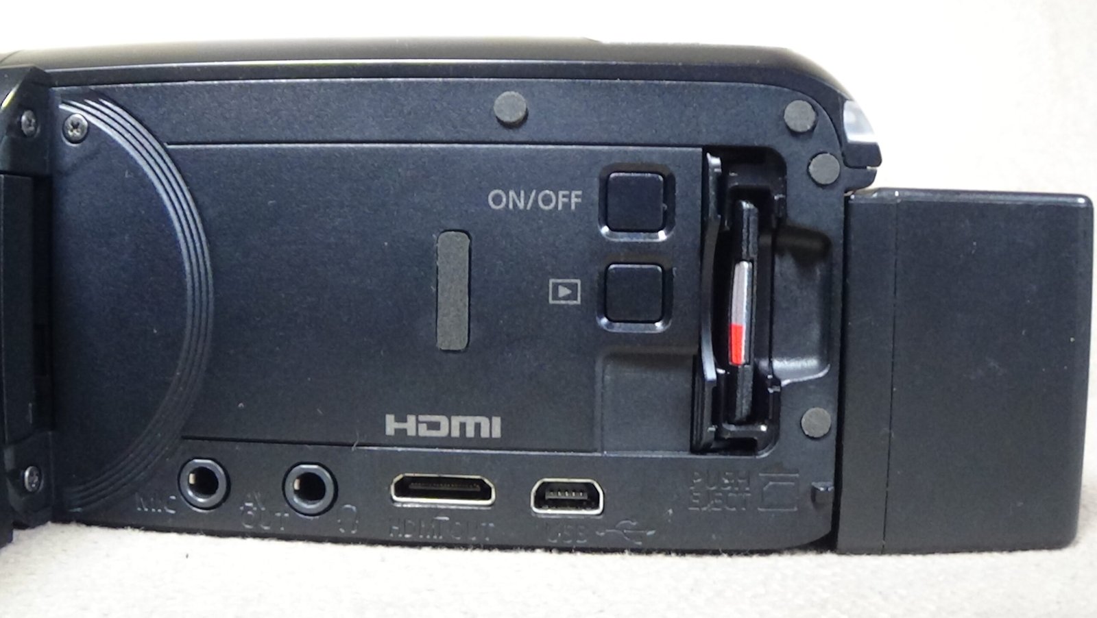 Filmadora canon hf-r800 Compacta Full HD com Estabilizador para Vídeos - Imagem 2