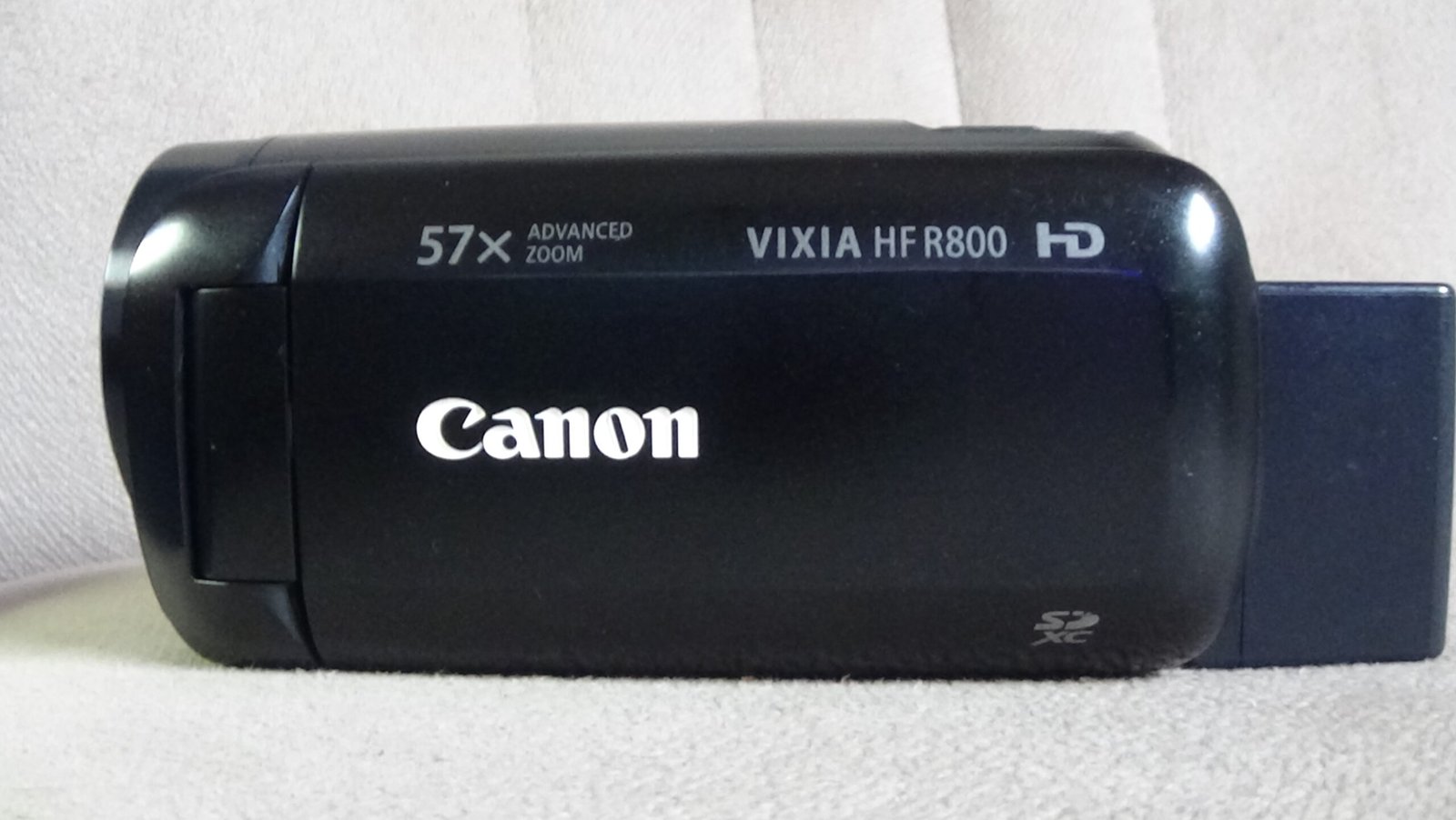 Filmadora canon hf-r800 Compacta Full HD com Estabilizador para Vídeos - Imagem 4